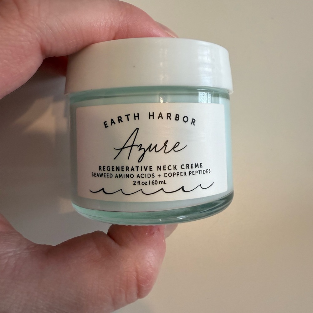 Azure neck cream